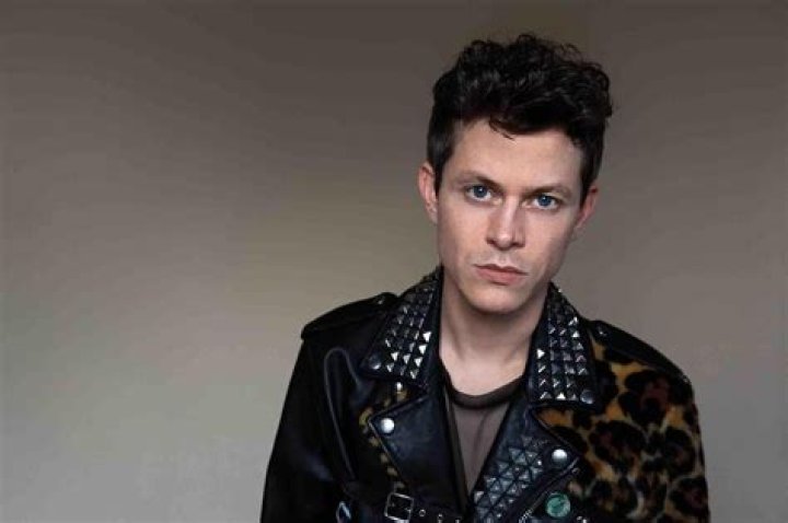 2017 Hit List 16 Artists & Entertainers We're Obsessed With