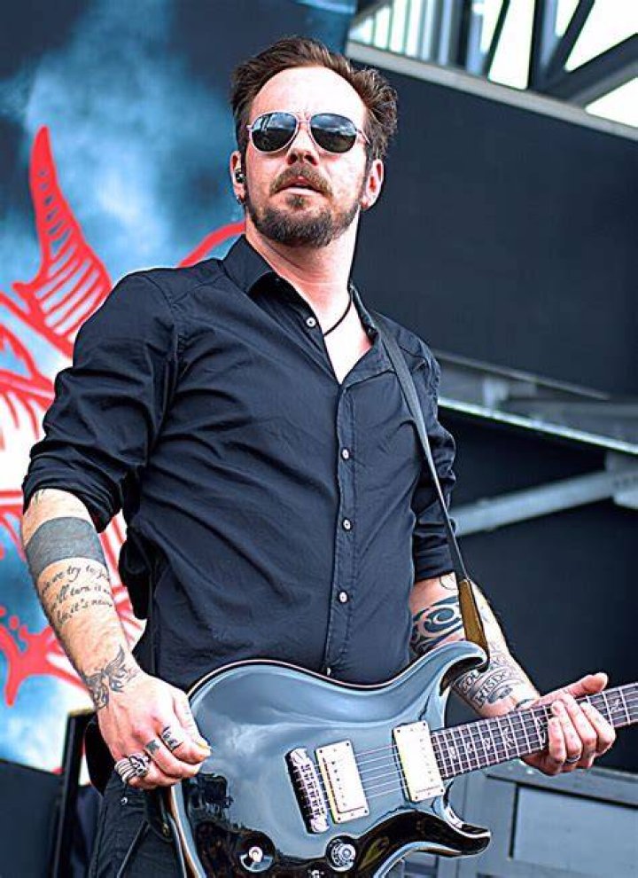 Adam Gontier Ethnicity of Celebs