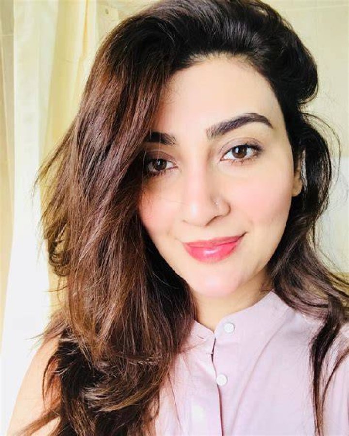 Aisha Khan Pakistan's 'Jeena' Leaves Fans Distraught With Her Goodbye
