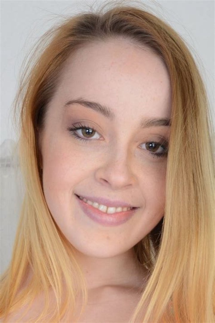Alexia Gold &mdash; The Movie Database (TMDB)
