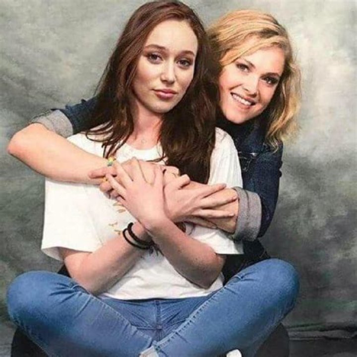 Alycia Debnamcarey & Eliza Taylor Signed Photo 8x10 Rp Etsy Denmark