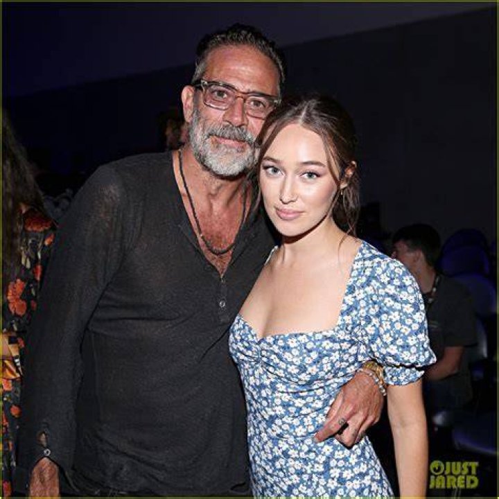 Alycia DebnamCarey Announces Exit from 'Fear the Walking Dead' After