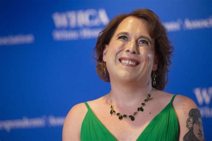 Amy Schneider celebrates 'Jeopardy!' tournament of champions win