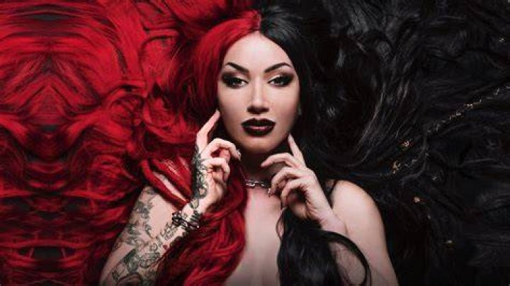 Ash Costello bio what is known about New Year's Day lead singer? Legit.ng