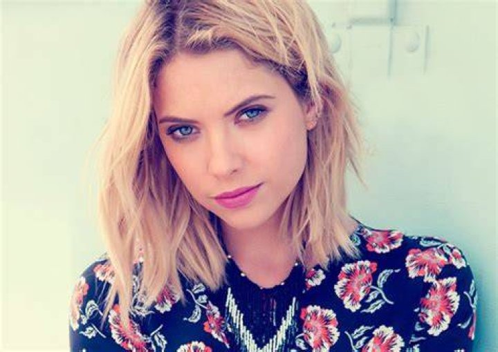 Ashley Benson Age, Net Worth, Boyfriend, Family, Height and Biography