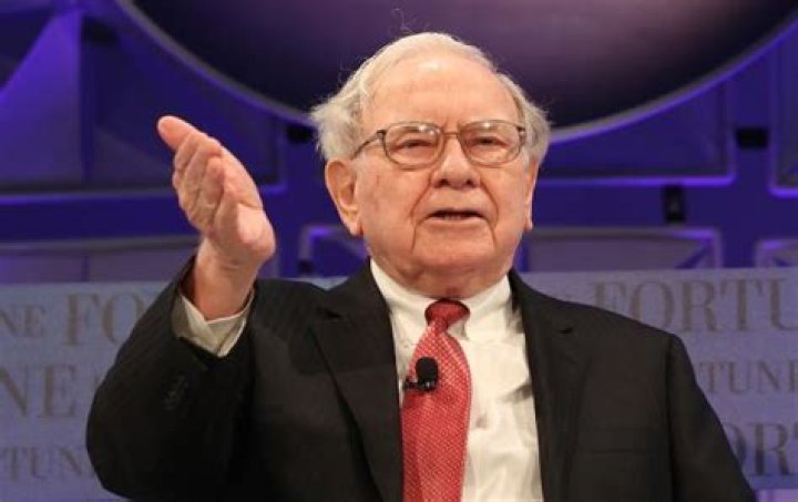 Berkshire Hathaway's Charlie Munger Is 'Disgusted' by Bitcoin's Success