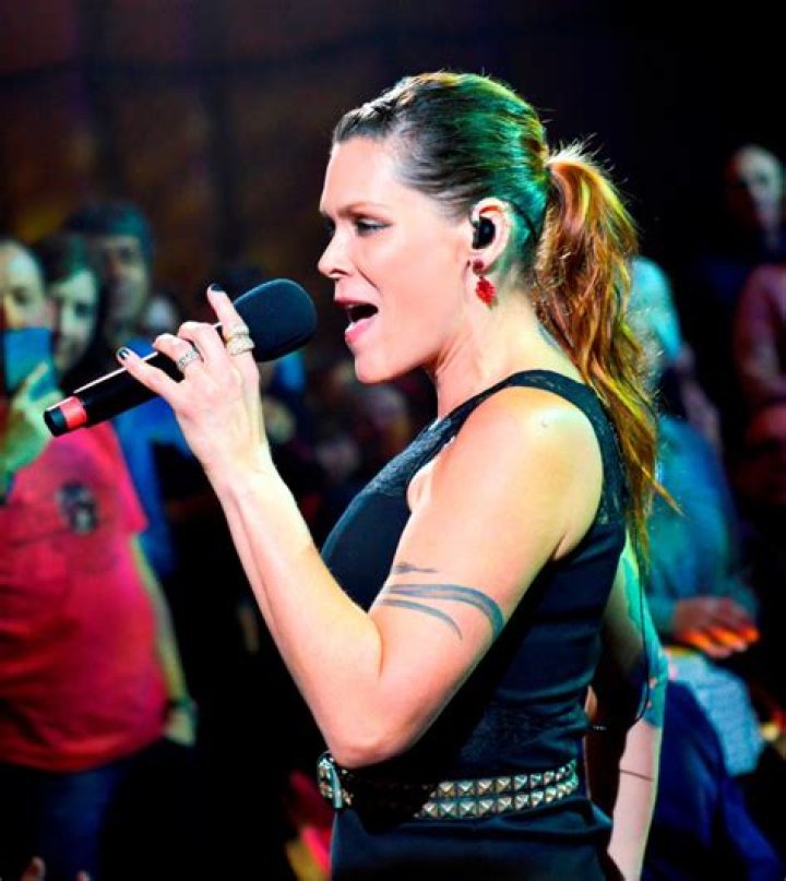 Beth Hart confirms Kris Barras Band as special guest on 2018 UK tour