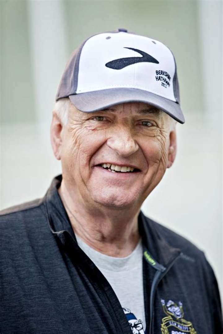Buffett&rsquo;s Longtime Geico Leader Tony Nicely to Retire From Insurer