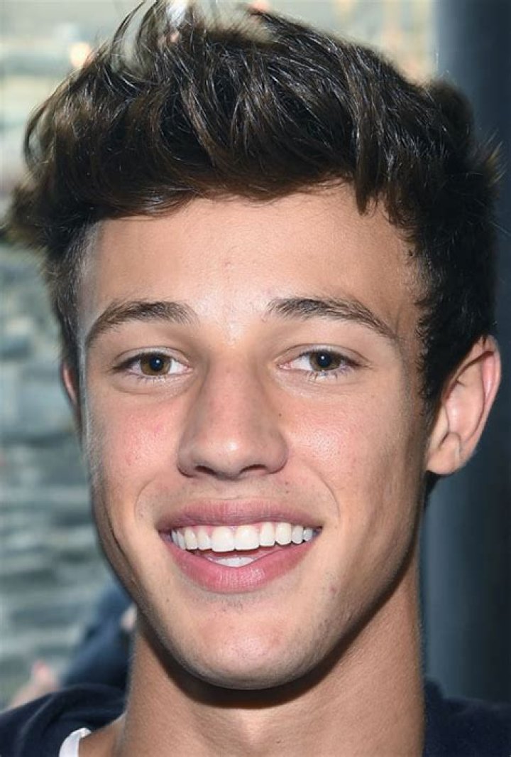 Cameron Dallas, biografia