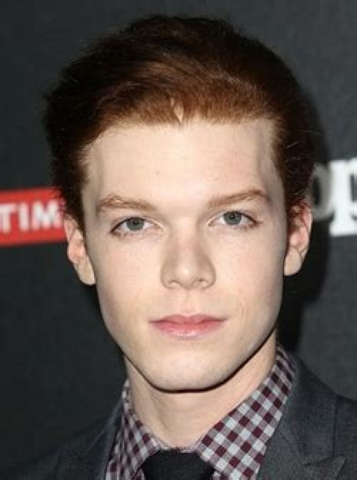 Cameron Monaghan Height, Weight, Age, Affairs, Family, Biography, Facts