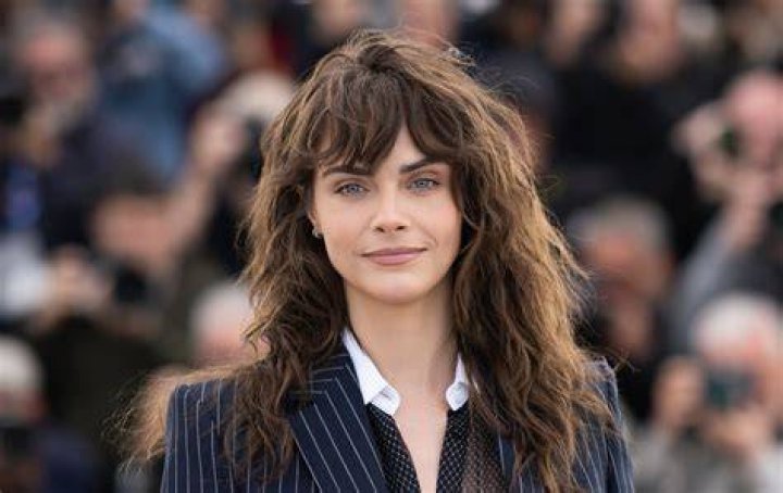 Cara Delevingne's body measurements, height, weight, age.