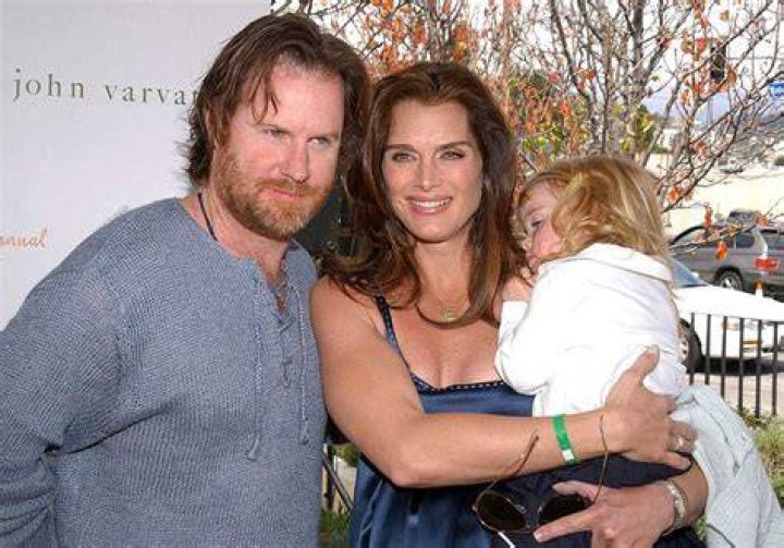 Chris Henchy Net worth, height, wife, wedding, daughters, movies Tuko