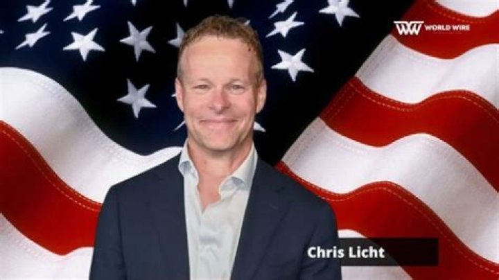 Chris Licht Net Worth, Wife, Career, Parents, Age, Height