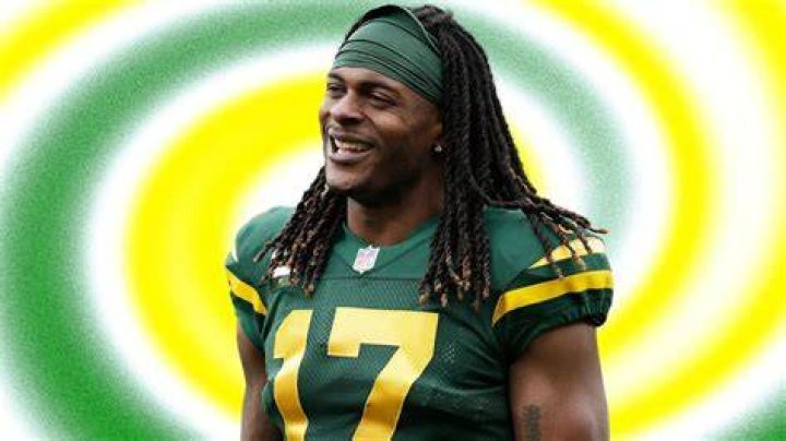 Davante Adams Biography, Net Worth, Wiki, Age, Height, Wife, Family