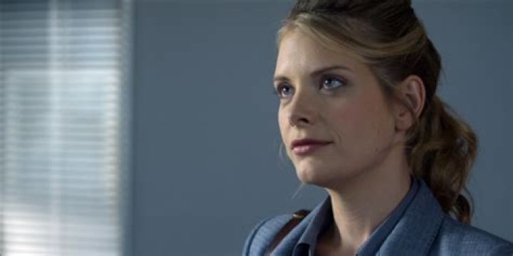 DCI Banks actress Andrea Lowe Bio, Partner Terry Betts, Baby, Parents