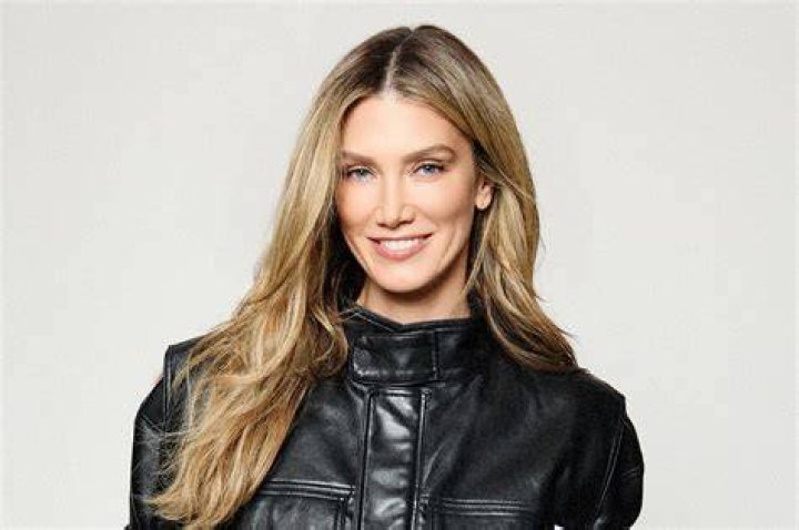 Delta Goodrem says she must look back before pushing forward in new