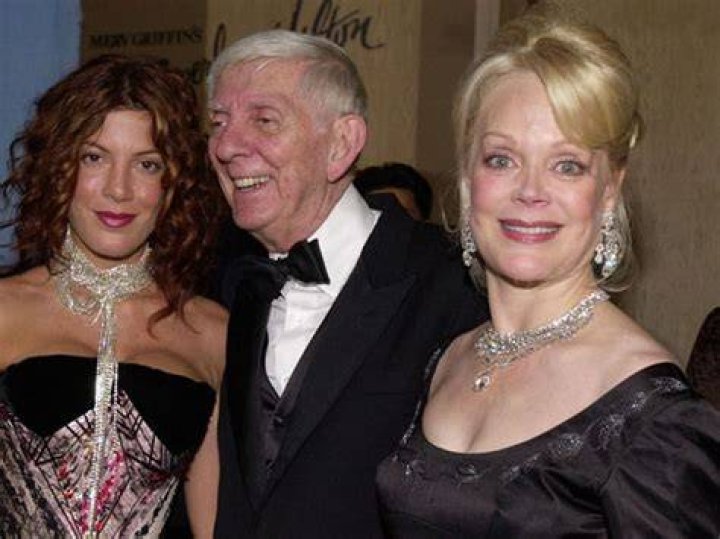 Did Aaron Spelling leave money to Tori?