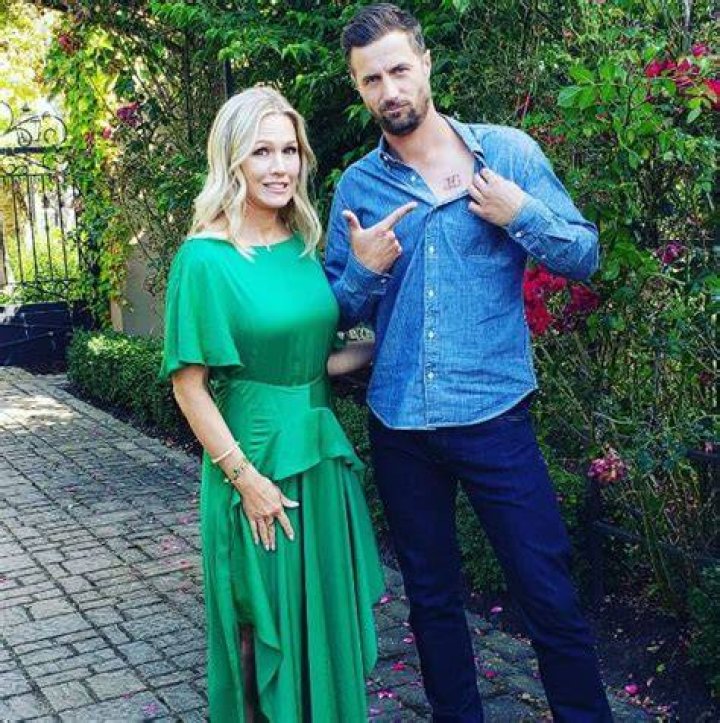 Does Brendan Penny Have a Wife? His Kids, Married, Family Man, Facts