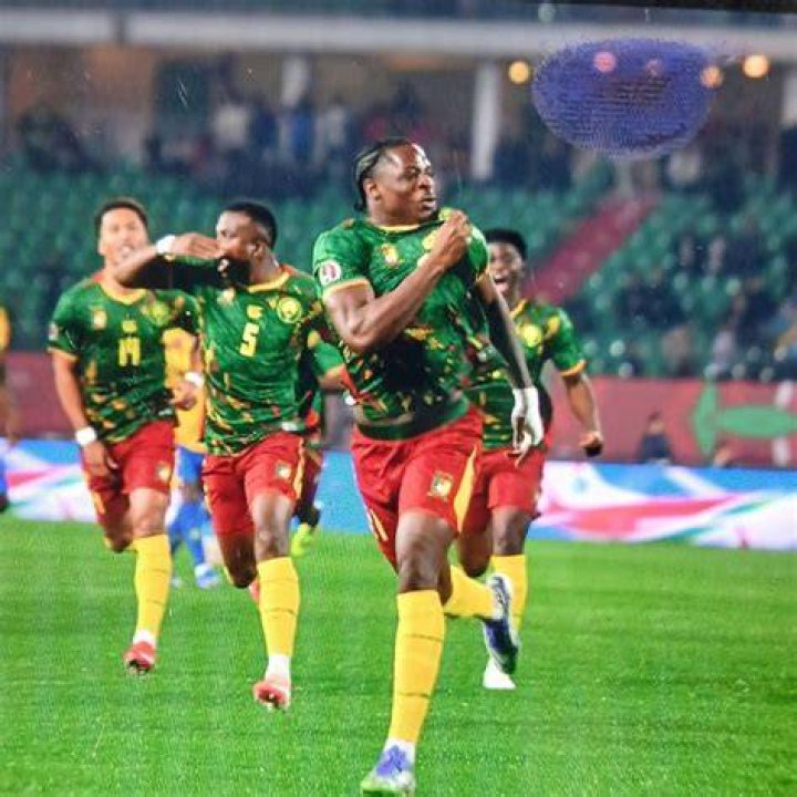Eyong Enoh Le Camerounais enfin disponible pour le Standard Africa
