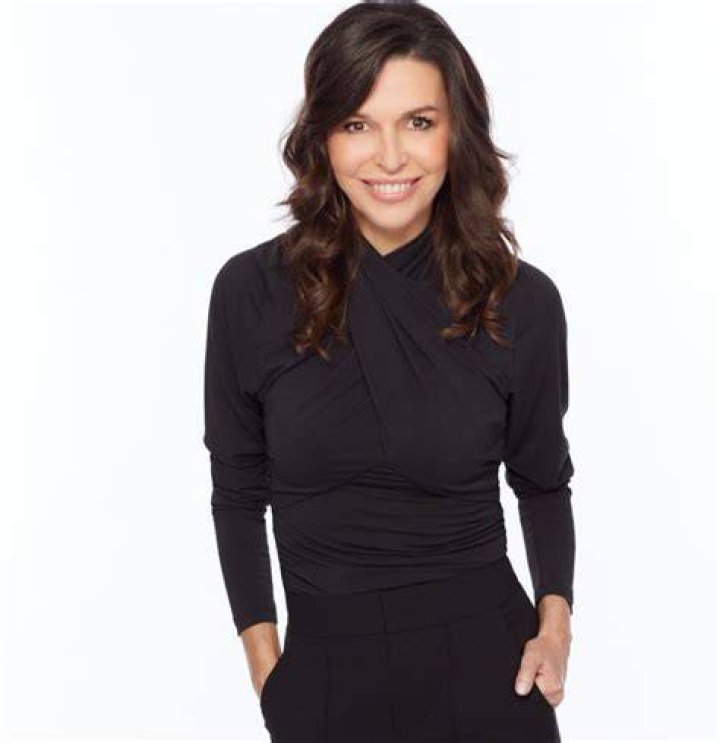 Finola Hughes Net Worth 2023 Wiki Bio, Married, Dating, Family, Height