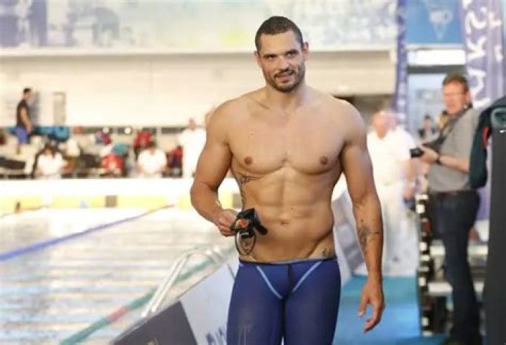 Florent Manaudou Height Florent Manaudou Fier De Ses Exploits Nu Sur