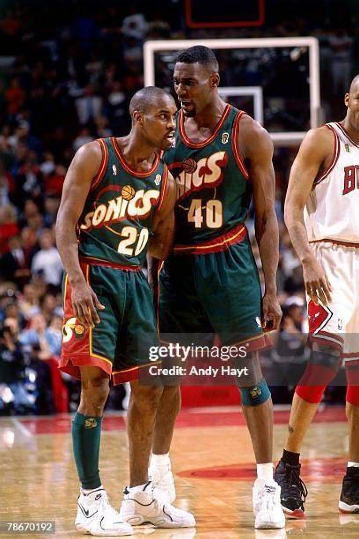 Gary Payton and Shawn Kemp Reunite to Watch Sons Play College santos