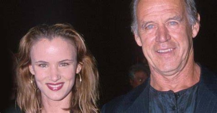 Geoffrey Lewis dead Juliette Lewis' father, actor in Clint Eastwood