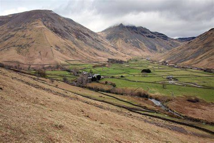 grough &mdash; National Trust for Scotland breaks with tradition as TV's Neil