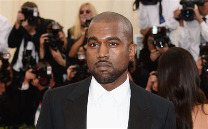 Gurt Konsonant Staatsb&uuml;rgerschaft kanye west gained weight &Uuml;berwinden