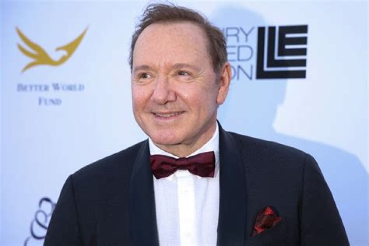 Has Kevin Spacey ever been married or had famous girlfriends? Metro News