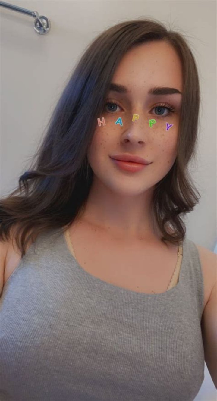 Hazel Lush 9GAG