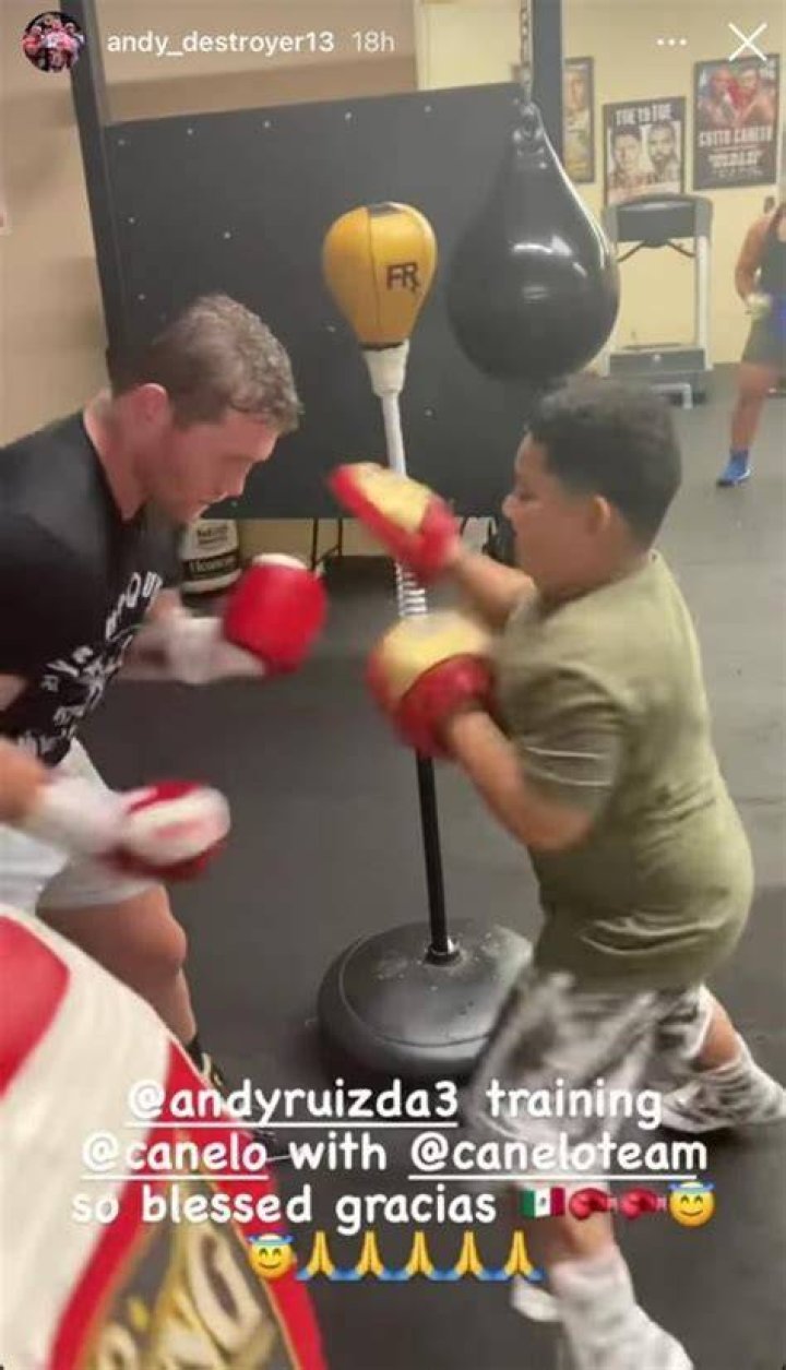 Hijo de Andy Ruiz entrena junto a Sa&uacute;l &Aacute;lvarez Quinto Partido