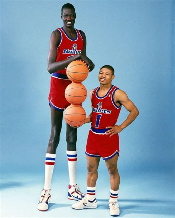 How Tall Is Manute Bol? Does He Have A Wife?