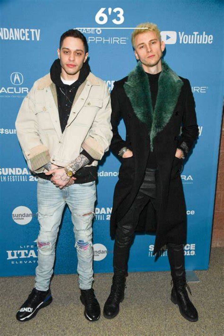 How tall is Pete Davidson Super Stars Bio