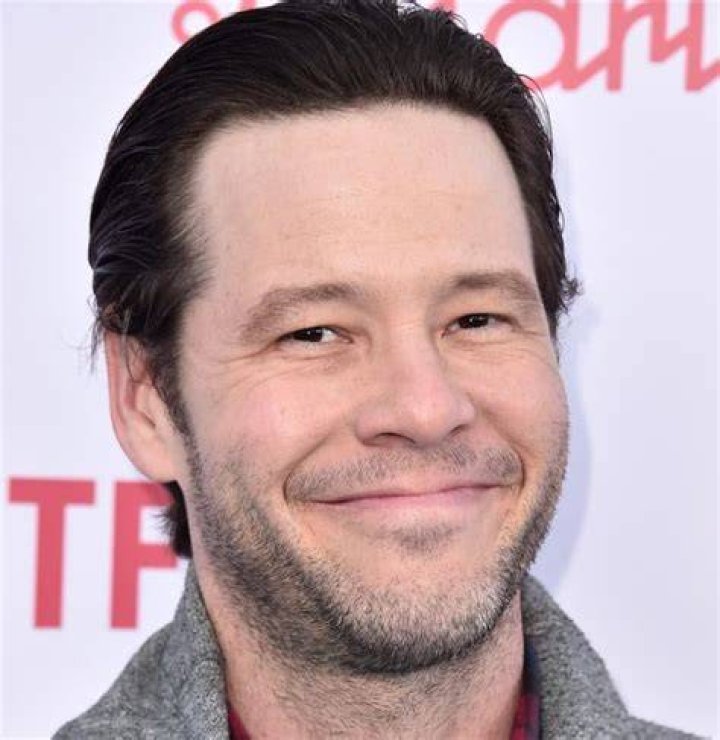 Ike Barinholtz Ethnicity of Celebs What Nationality Ancestry Race