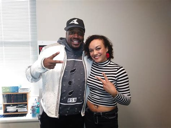 Interview Comedian Corey Talks with Yasmin Young [Video]