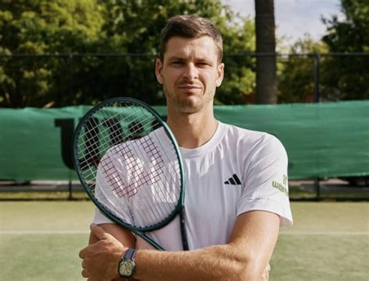 Is Hubert Hurkacz's 2022 wedding planned, girlfriend?