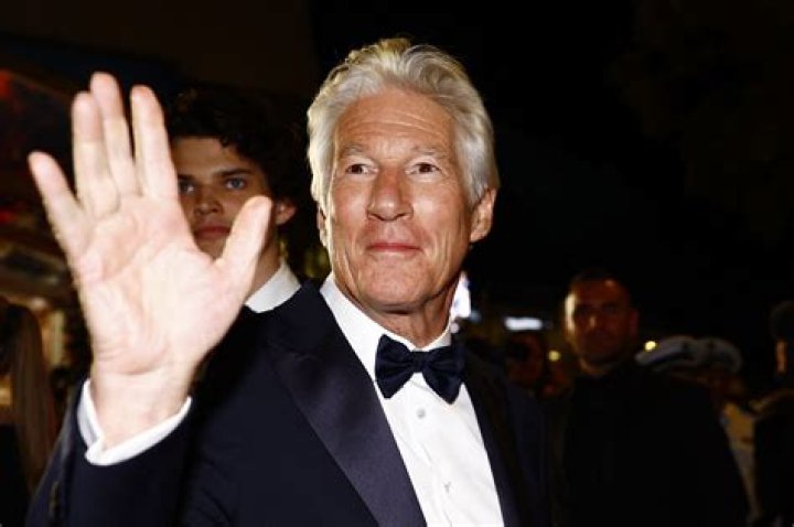 Is Richard Gere Dead or Alive