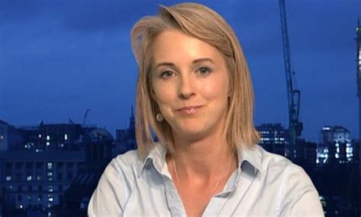 Isabel Oakeshott Political Expert and Author Chartwell Speakers Bureau