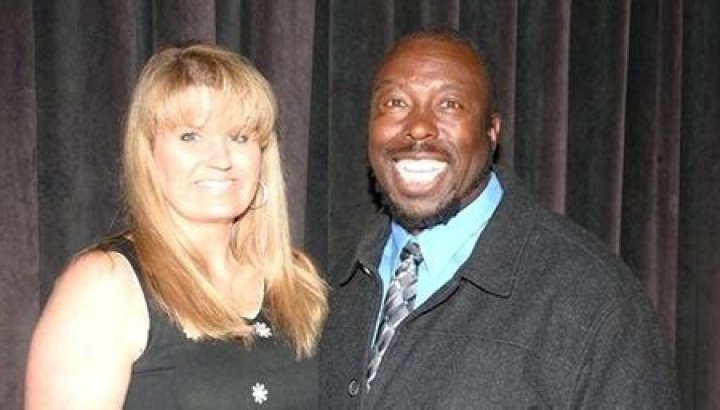Ivy Calvin Net Worth, Wife, MMA【 Storage Wars 】Bio Wikipedia, Store