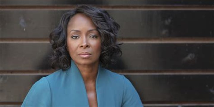 Jackie JoynerKersee Net Worth [2021 Update] Salary & Endorsements