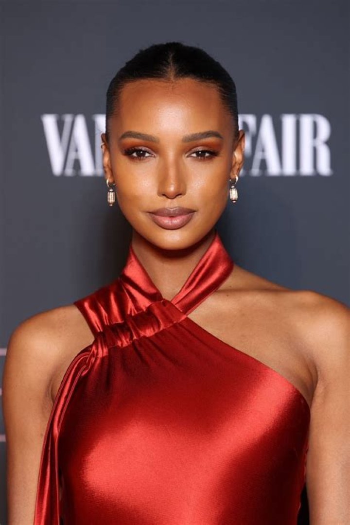 Jasmine Tookes auf Instagram &bdquo;tb to this little black dress