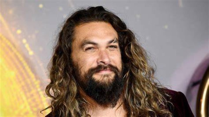 Jason Momoa Says He Doesn't Like Wearing Clothes Anymore, Strips Down