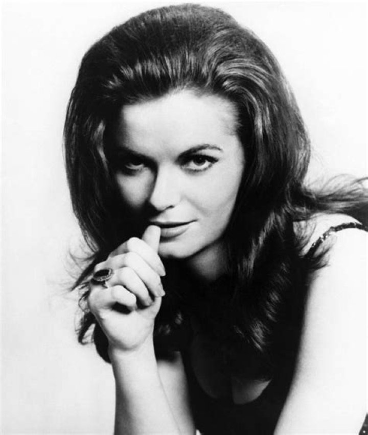 Jeannie C Riley Alchetron, The Free Social Encyclopedia