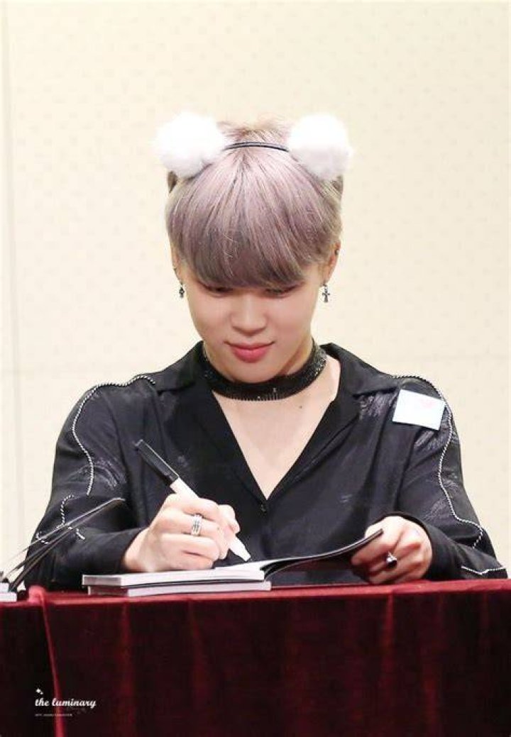 Jiminie is a so cute mochi Park Jimin Amino