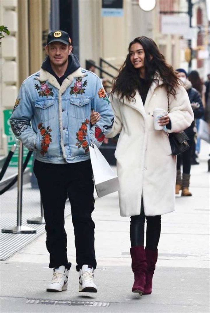 Joel Kinnaman seen with Kelly Gale after getting restraining order