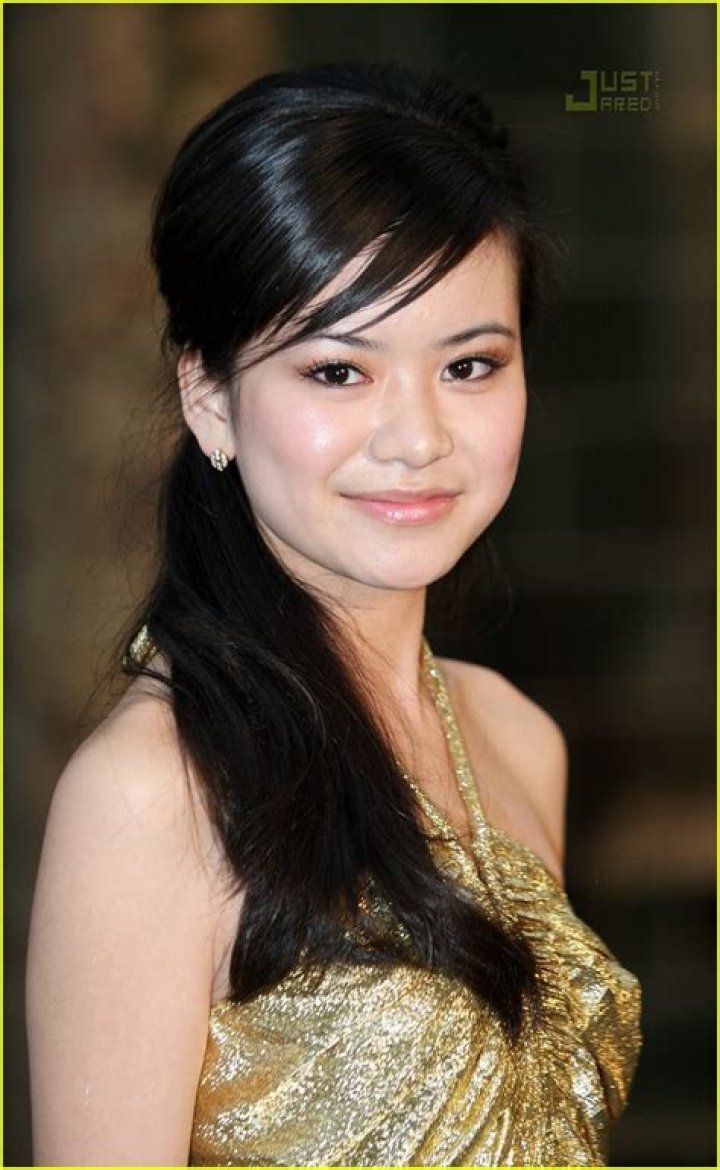 Katie Leung Rocks Runway Fashions Photo 471591 Katie Leung Photos