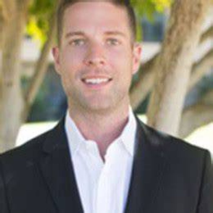 Kevin Simshauser biography what is known about Taylor Cole&rsquo;s husband