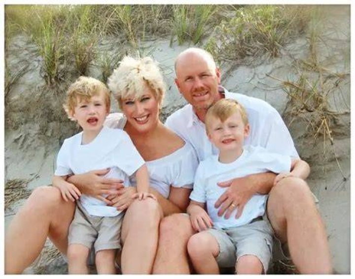 Kim Gravel Husband, Married, Family, Height, Nationality, Net Worth.