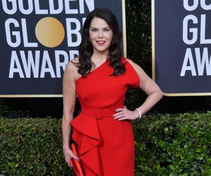 Lauren Graham Net Worth, Height, Age, Affair, Career, and More